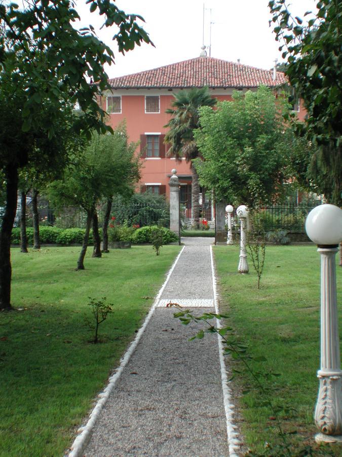 B&B Villa Bornancini Cinto Caomaggiore Bagian luar foto